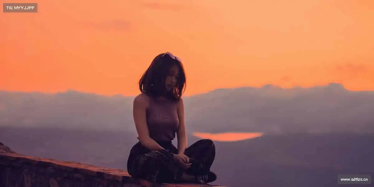 <strong>暴躁老阿姨bgm入口</strong>用光影编织时代故事，让每帧画面都藏着滚烫热爱✨